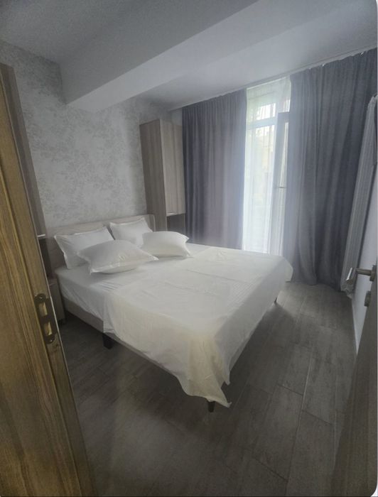 Vand apartament in Complexul Alezzi