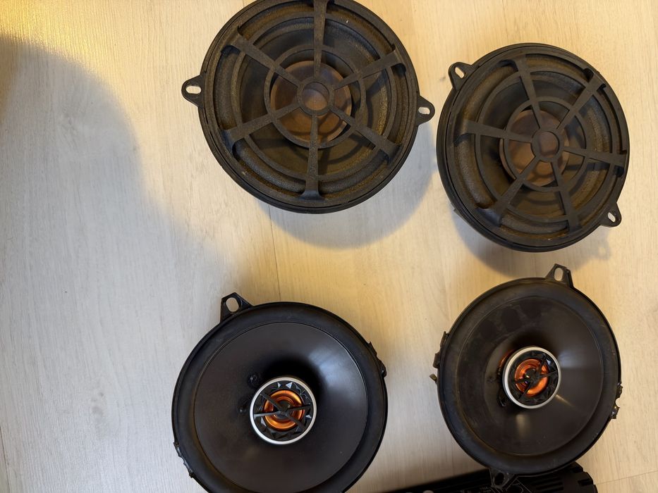 radio casetofon Sony+Boxe JBL
