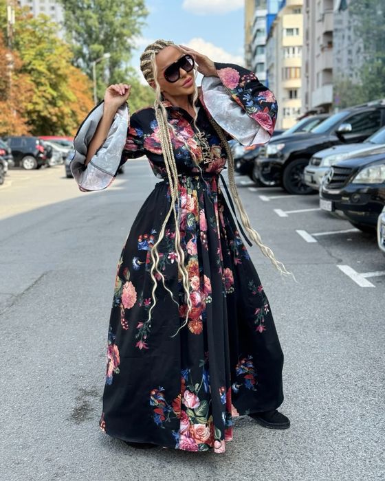 Уникална рокля Djofra