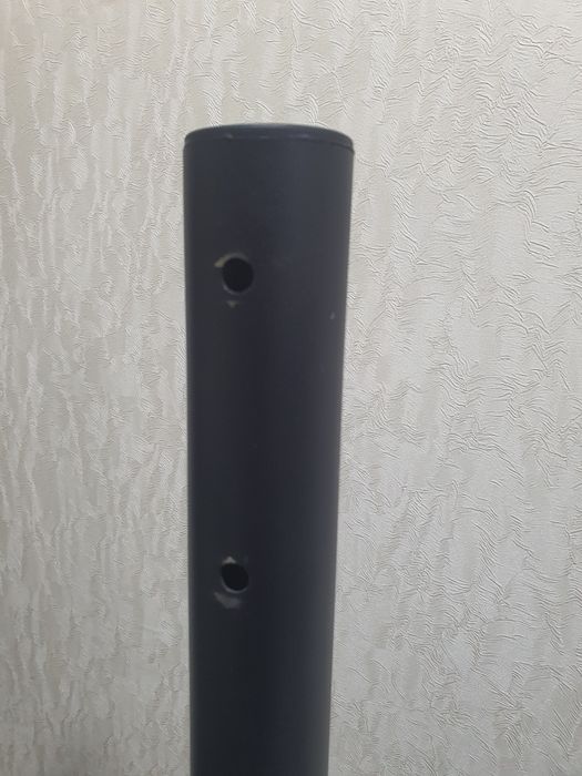 Televizor oyoqlari. Ishlatilgan, ammo yaxshi holatda.