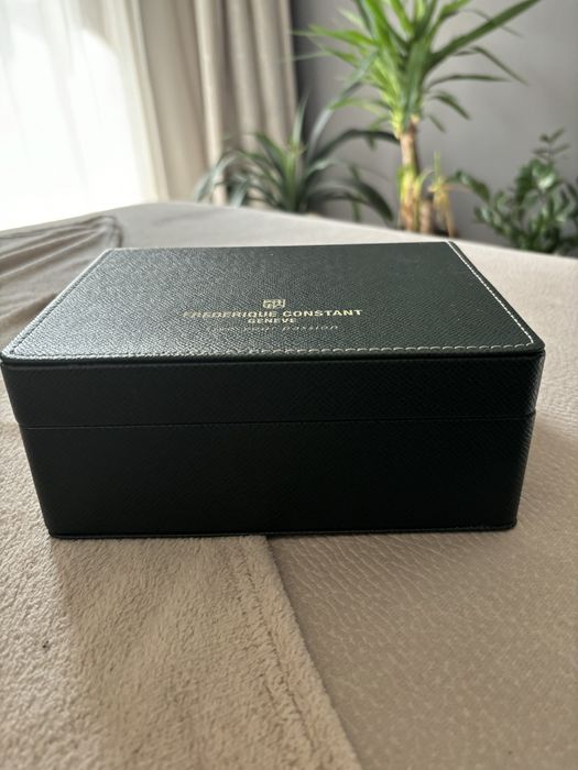 Оригинална кутия Frederique  Constant