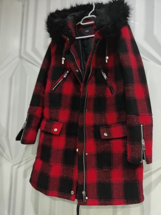 Geci puf paltoane DKNY RiverI