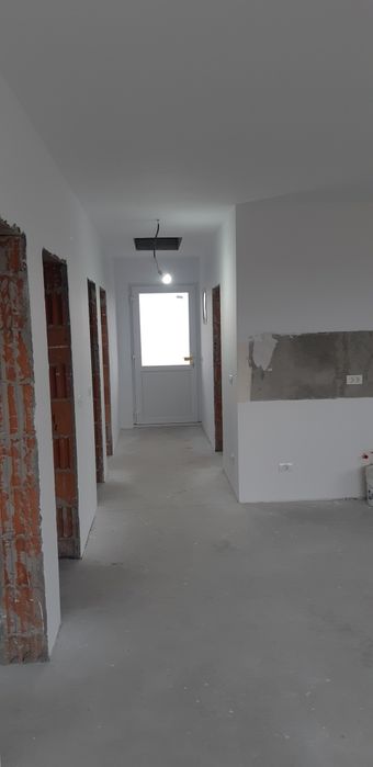 Vând casă Oșorhei