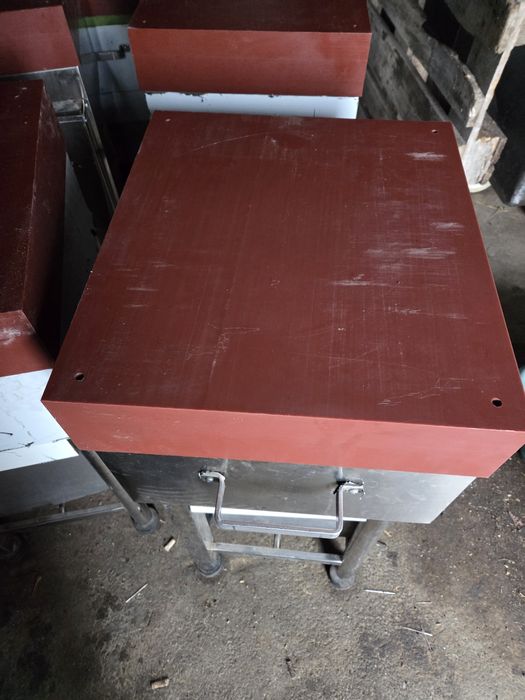 Masa ,carucioare,butuc ,chiuvete  inox