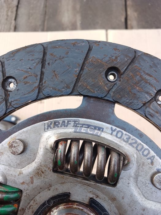 Продам сцепление ваз 2110,приора