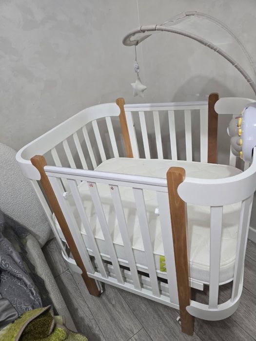 Люлька, манеж для наворожденных