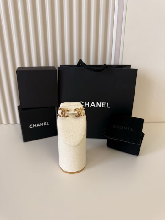 Cercei Chanel Aurii
