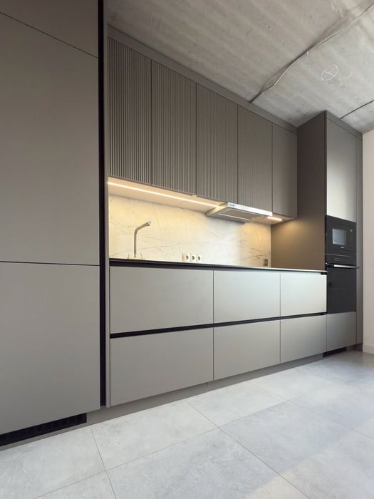 Кухня мебель 
Zamonaviy va si