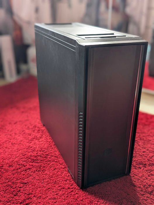 Кутия Coolermaster Silencio 650 Pure // Като нова
