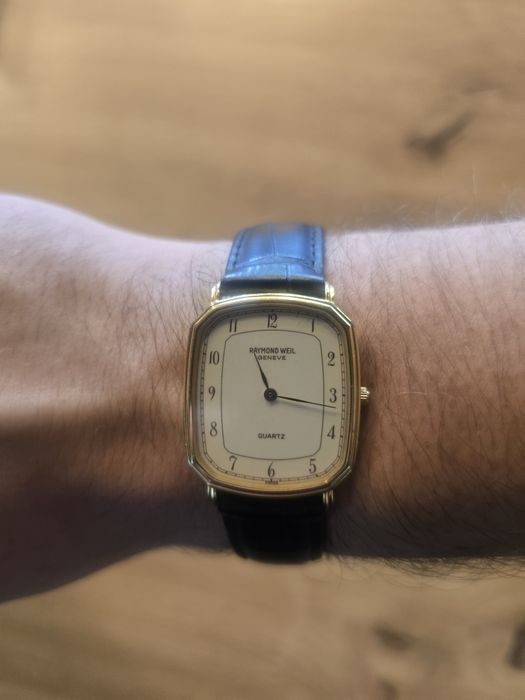 Raymond Weil Genève 5317-5 – 18K Gold Electroplated – Quartz
