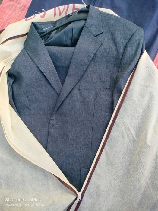 Құдалыққа жаңа ер адам костюмдері