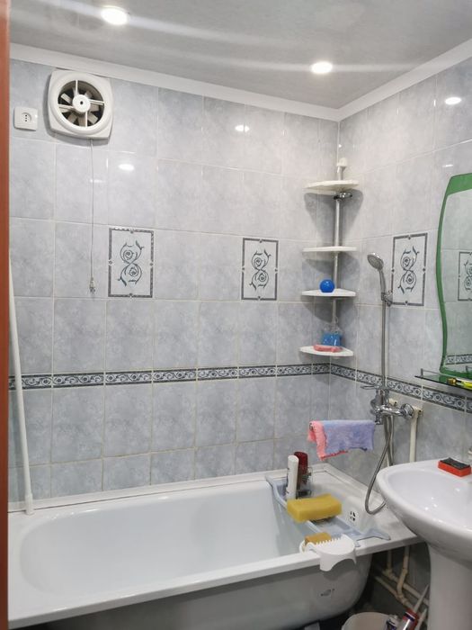 Продам квартиру в центре.