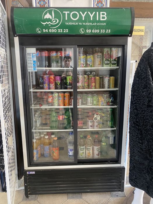 ugur витринный холодилник шкаф 710 литрли