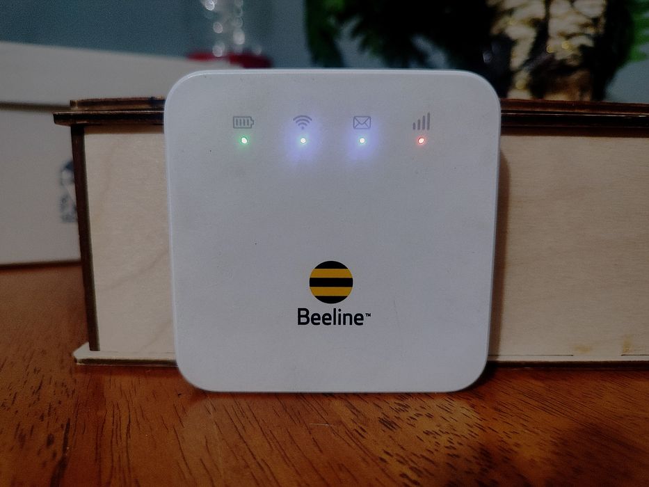 Карманный роутер Beeline ZTE MF927U