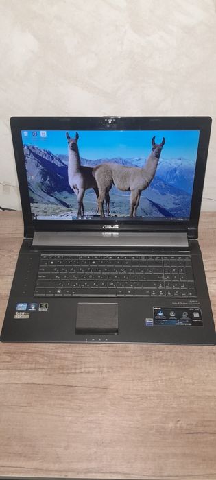 Ноутбук Asus в отличном состоянии