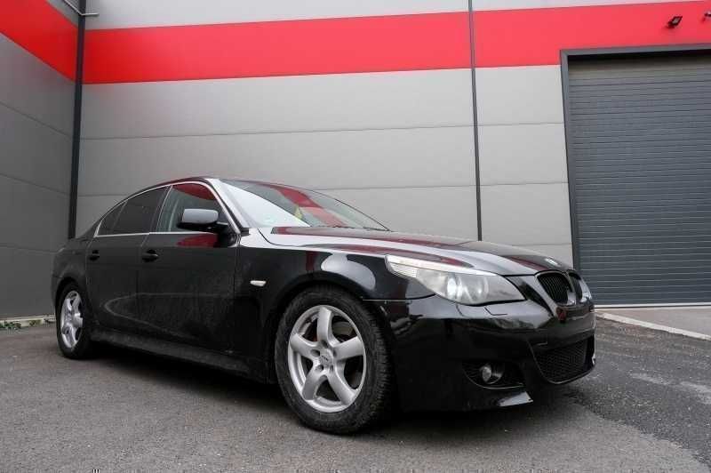 Oferta Boost Bara Fata BMW E61 Touring (2003-2010) M Look
