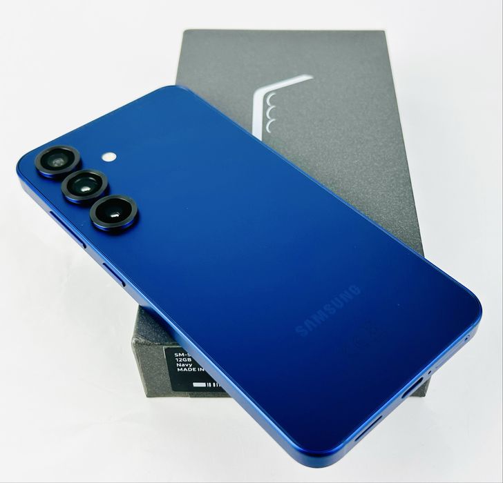 НОВ! Samsung Galaxy S25 5G 256GB 12RAM Navy 2г. Гаранция!