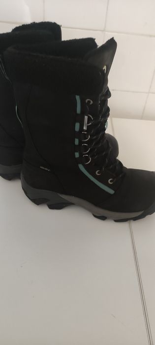 Туристически обувки Keen