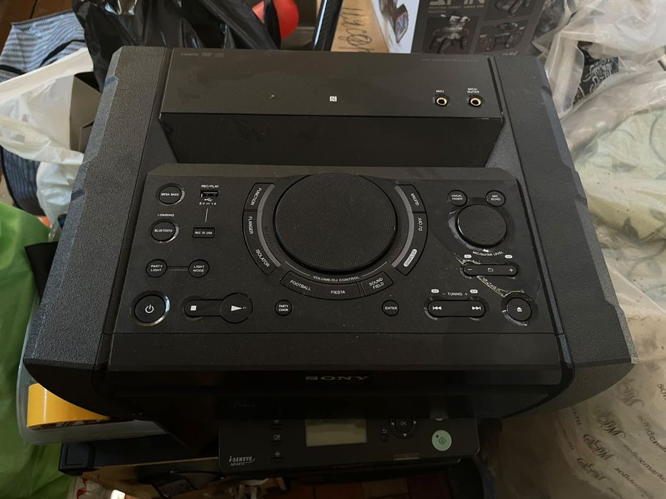 Продам музыкальный центр Sony SHAKE-X10