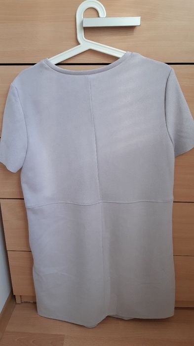 Нова рокля Zara, размер М