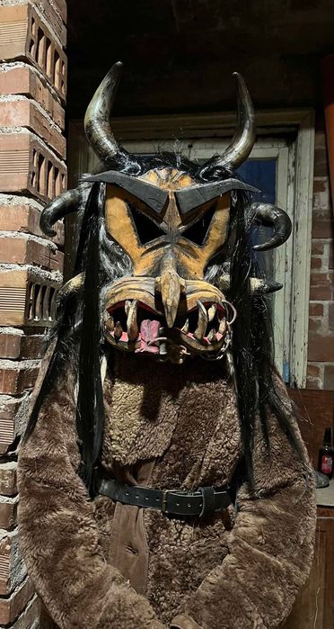 Кукерски маски, ликове, сурати