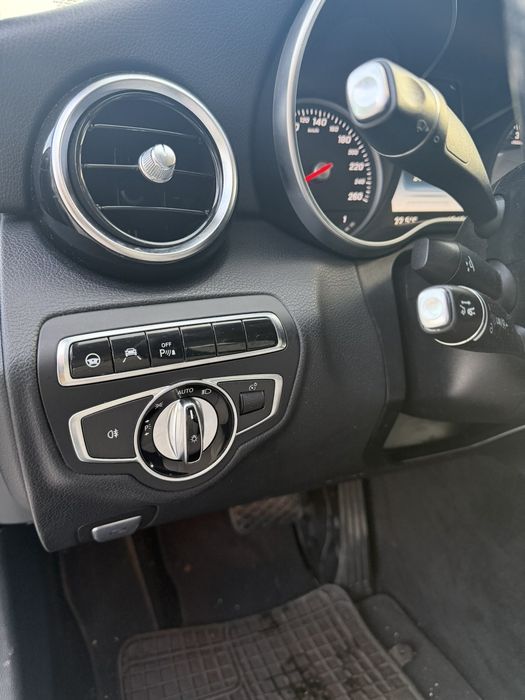 Mercedes benz C220d w205