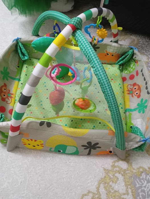 Развивающий коврик манеж