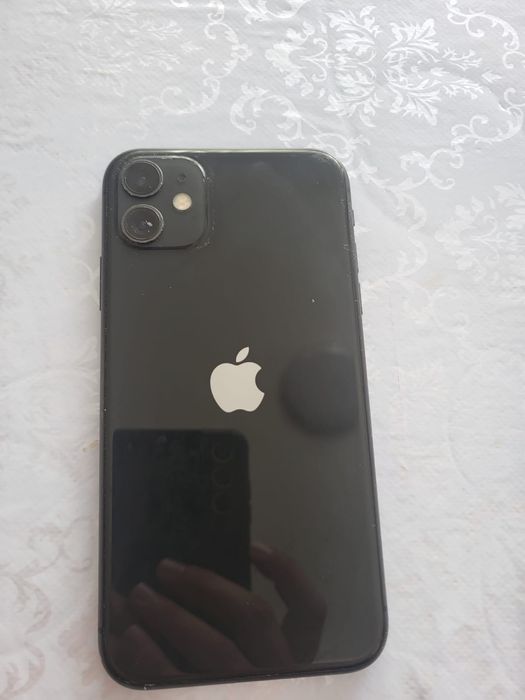 Продам iphone 11