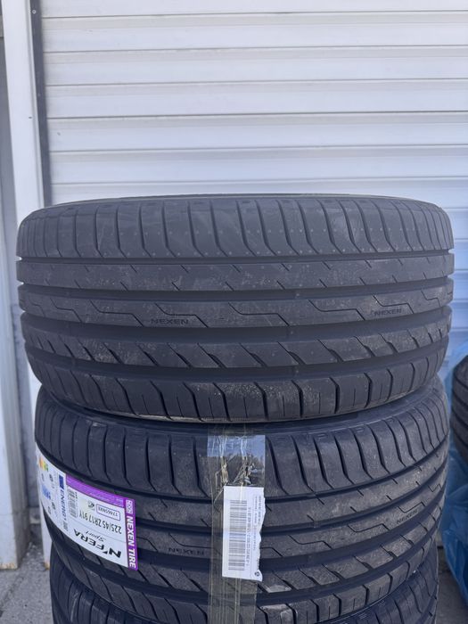 2  броя  чисто нови гуми NEXEN N`FERA SPORT 225/45 R17 94Y XL ZR FR