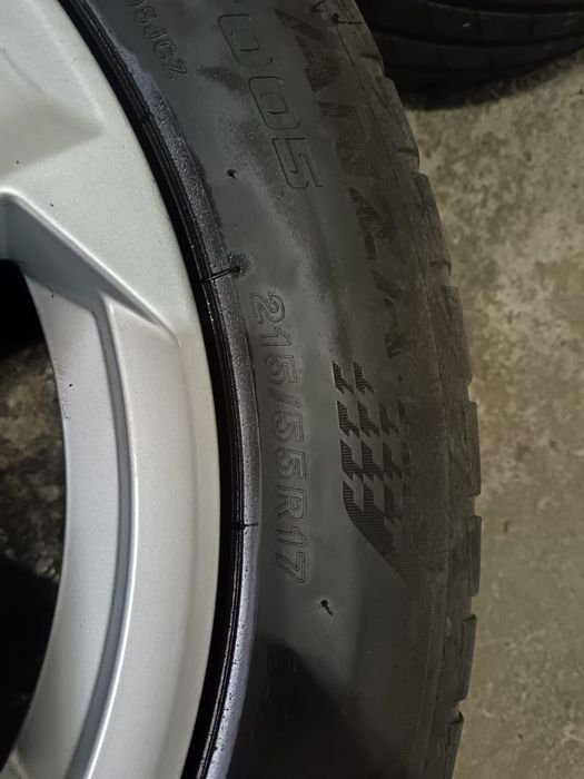 Jante 17 5x112 et 45 audi q2 q3  vw  passat Skoda Seat MG +215/55/17 vara
