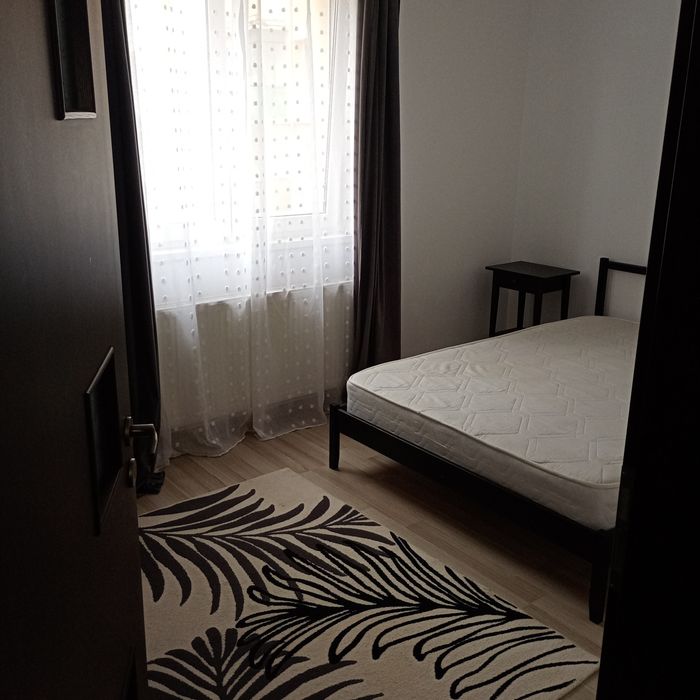 Închiriez ap 3 camere Sibiu