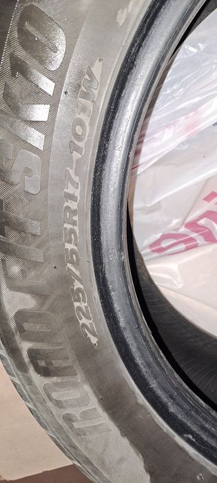 Продам летние шины 225/55/17