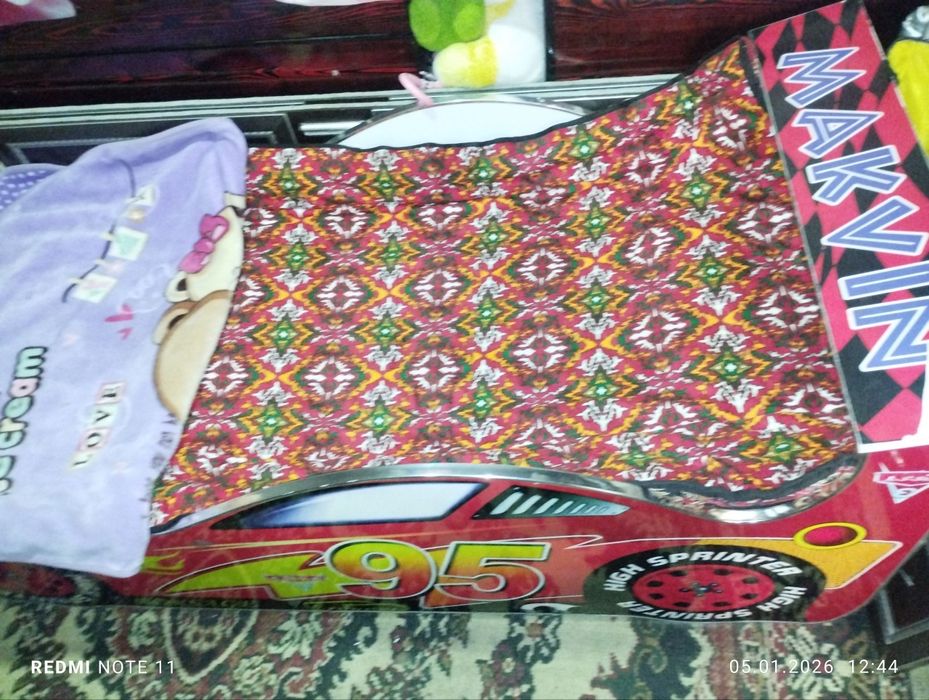 Детские крават сотилади холати яхши.