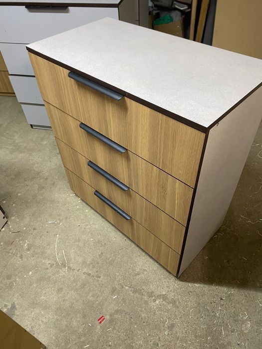 Новый комод для спальни 25000