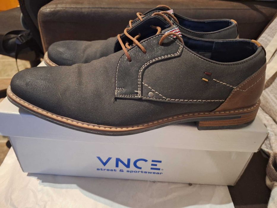 Мъжки спортно-елегантни обувки