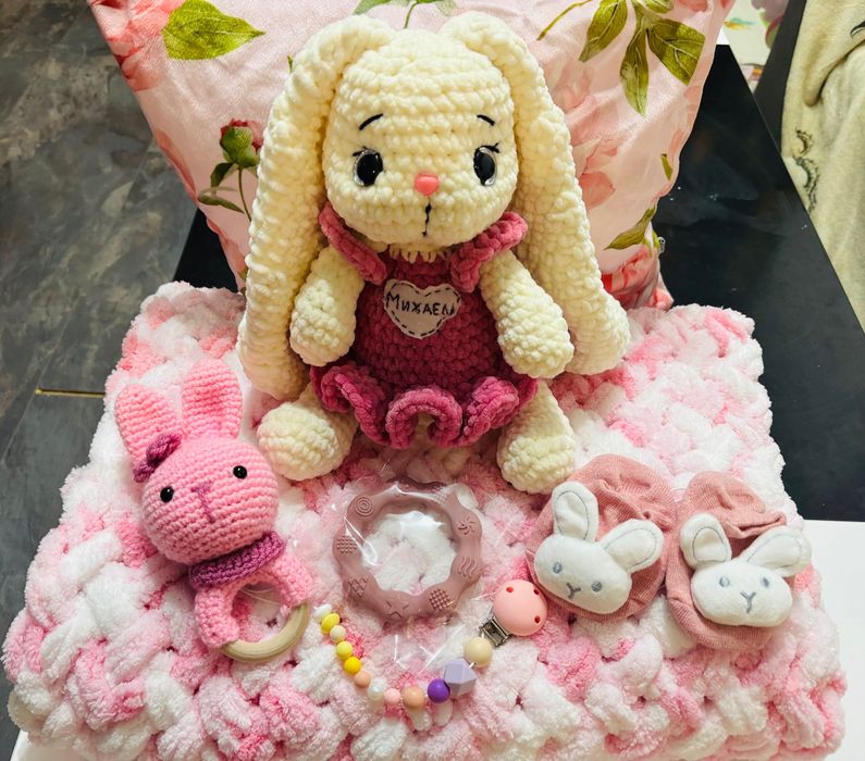 Ръчно изработено плюшено зайче с възможност за персонализация