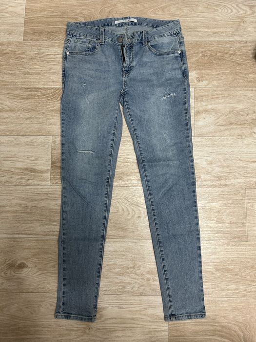 узкие джинсы guess