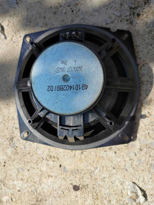 Части от предна броня за Ауди A4 B7 и суббуфер