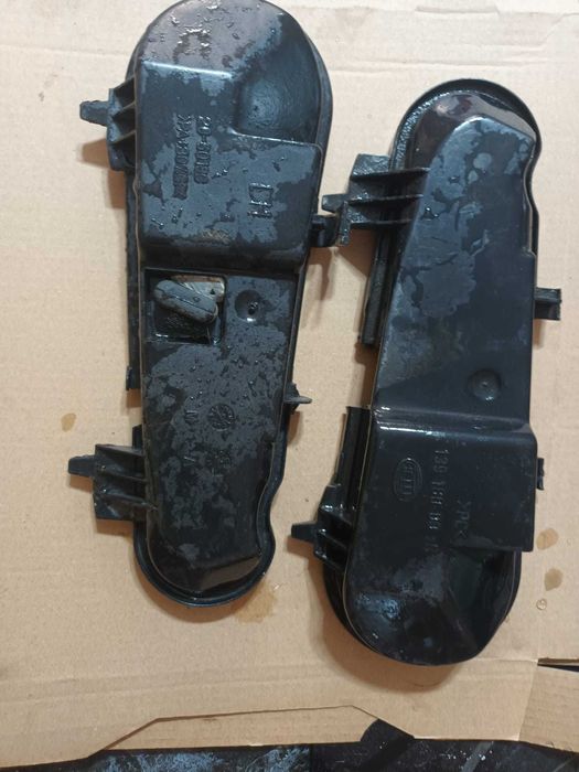 Капачки за фарове (двусекционни) за  Vw golf 3