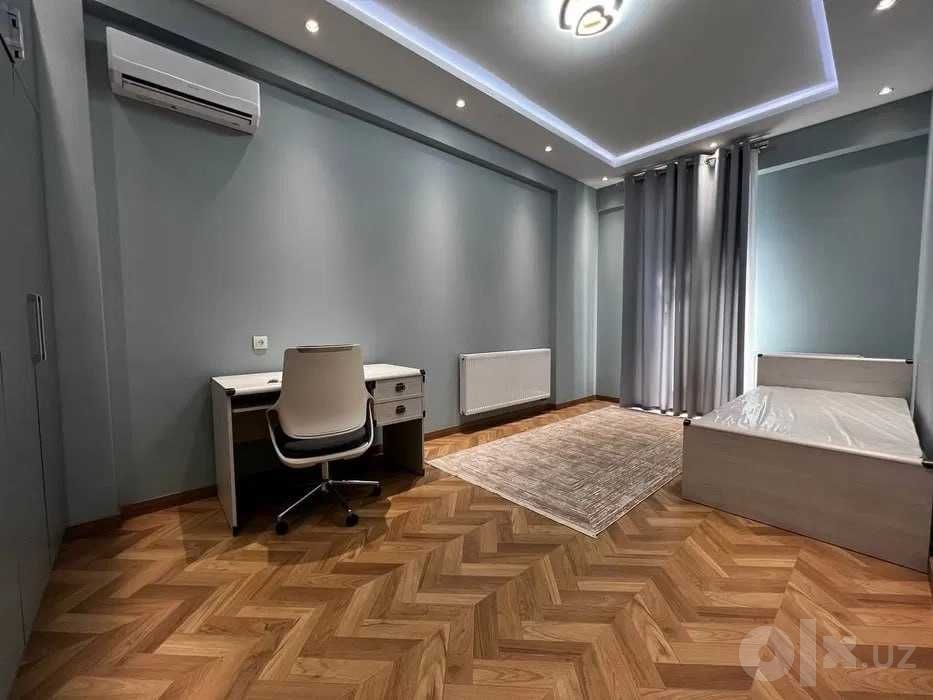 131м² 4 комнаты  Евроремонт, парк"Бобур" | ул. Шота Руставелли, ЦЕНТР
