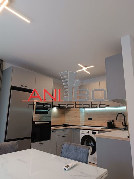 Продава се Двустаен апартамент в Варна, Възраждане 3 - 55 кв.м за 1993 €/кв.м - Снимка #11