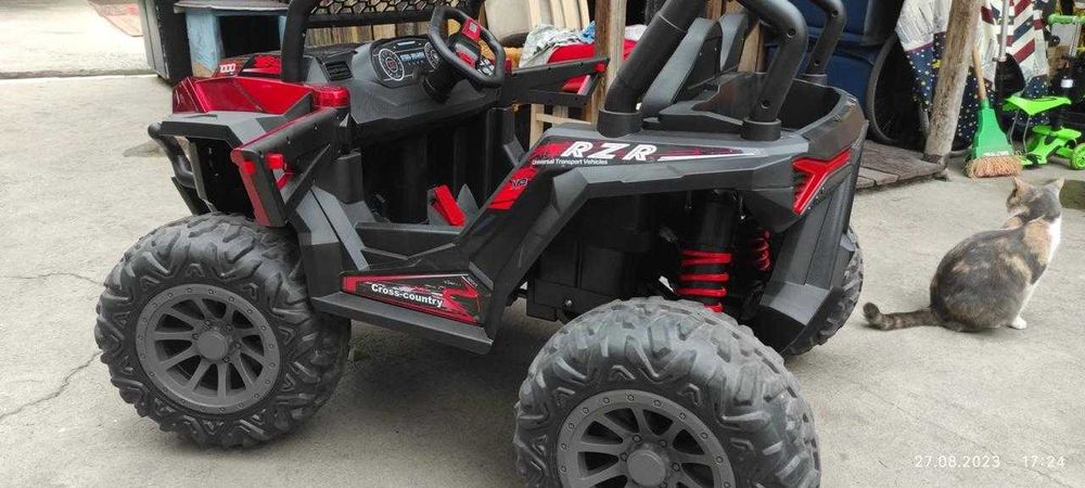 Продам детский электромобиль!