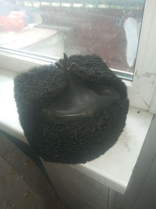 Продам шапку мужскую