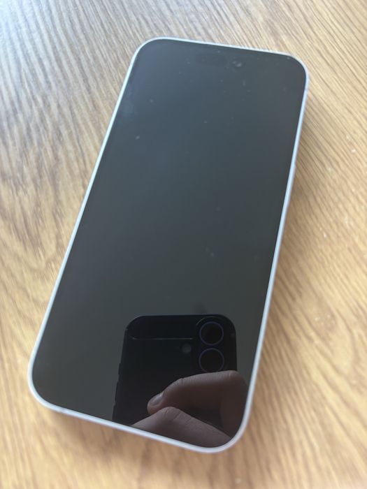 Apple Iphone 16