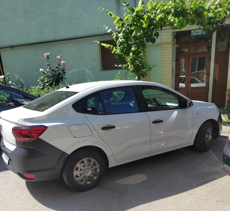 DACIA Logan 2021 — imagine 2