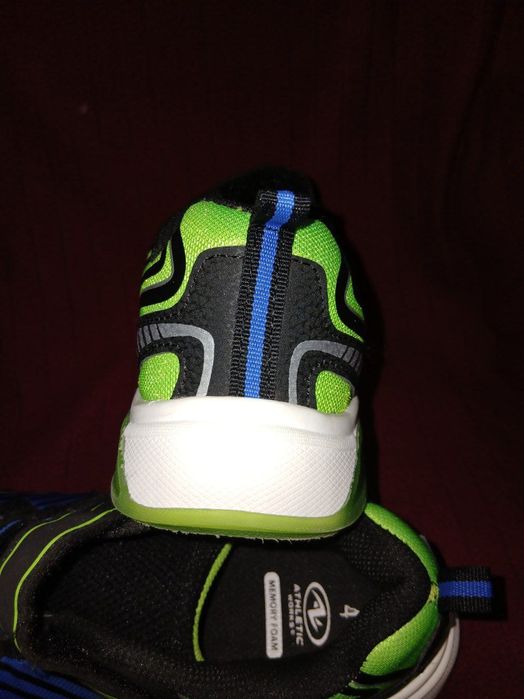 Из США, кроссовки бренда George Boys' Lines