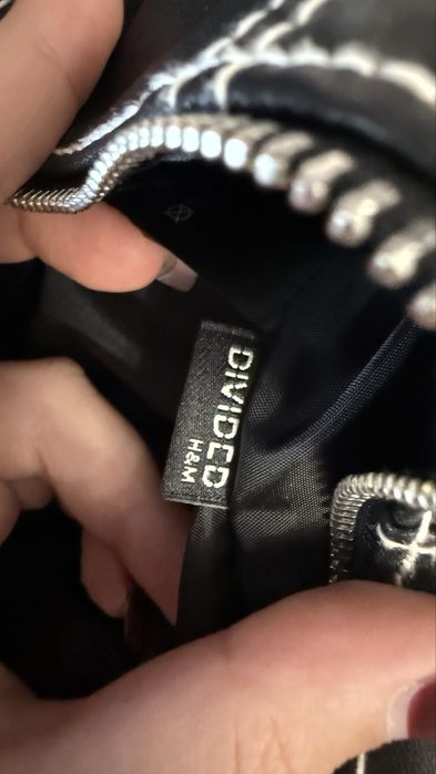Дамски черни чанти H&M