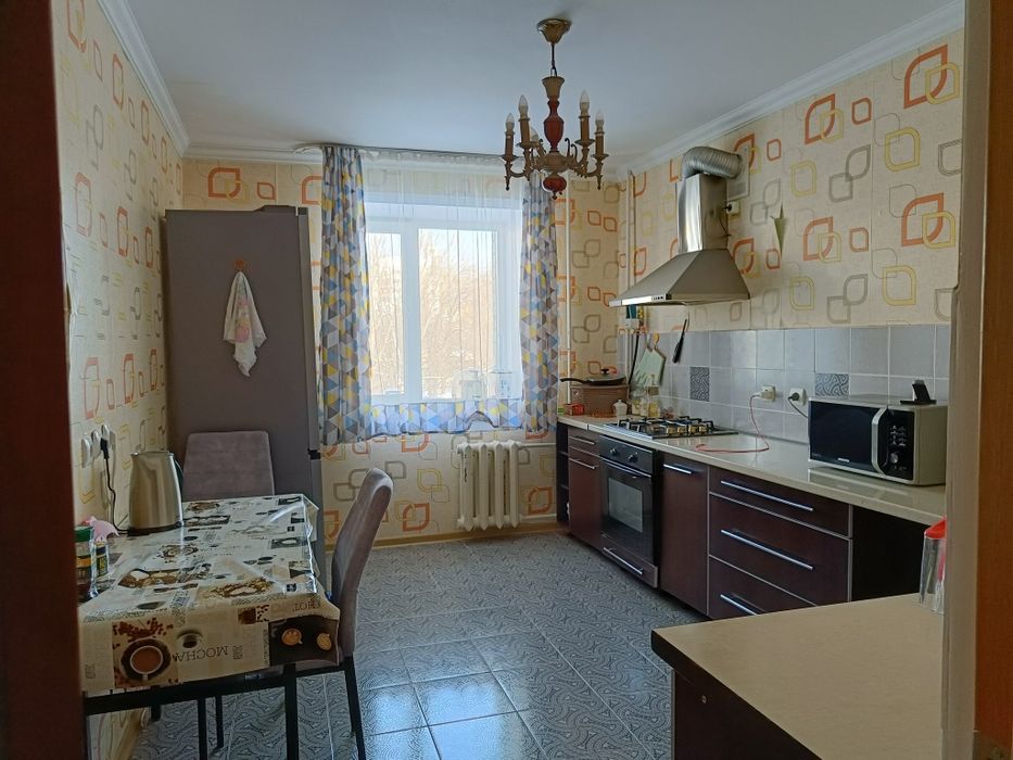 Сдам комнату в 2 ком квартире