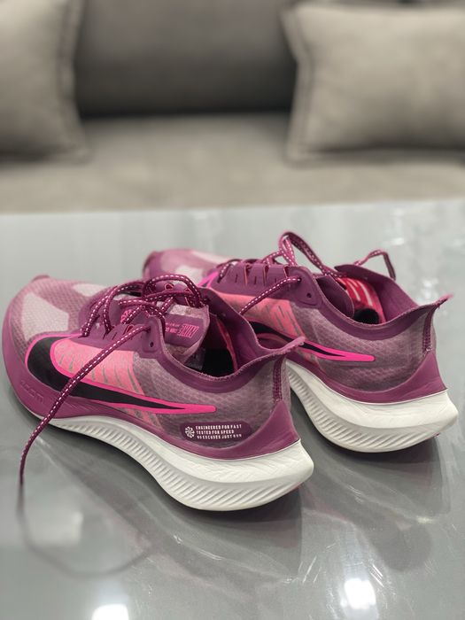 Nike Zoom Gravity Purple