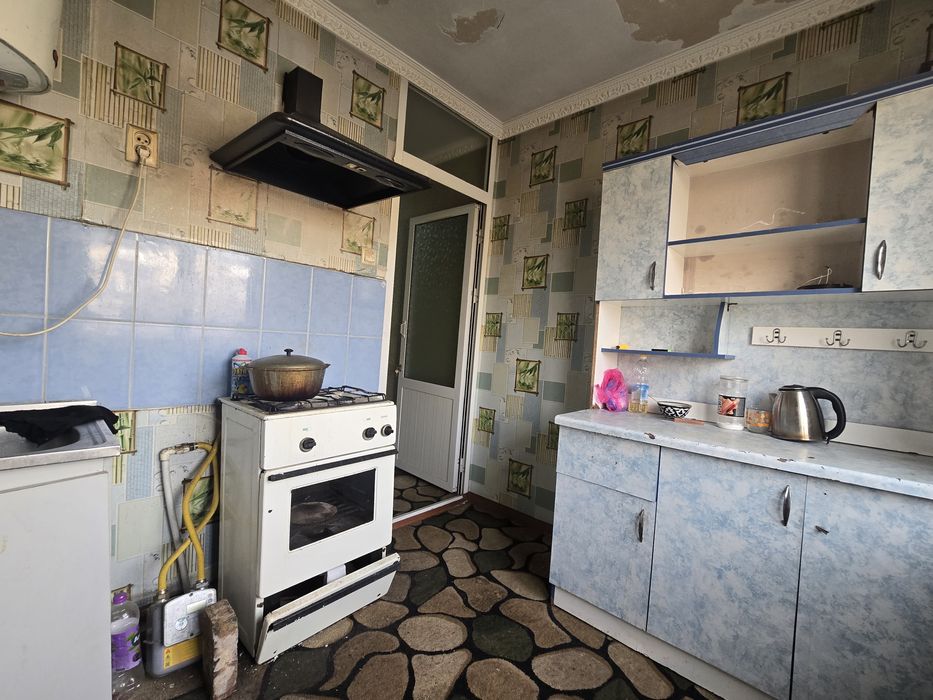 Zudlik bilan frunze massifda 1 xonali kvartira ijaraga beriladi